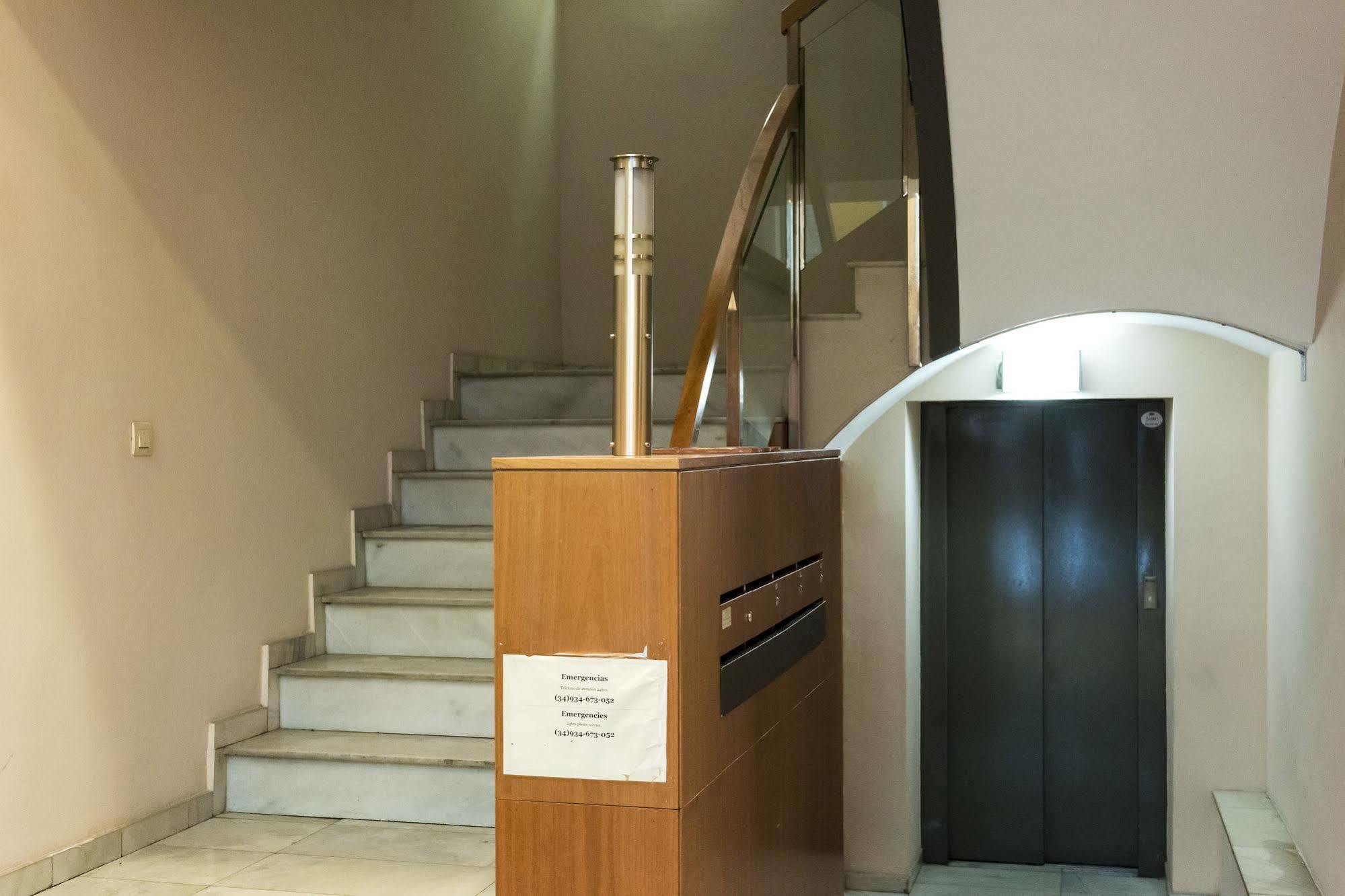 ברצלונה Palau De La Musica Apartments מראה חיצוני תמונה